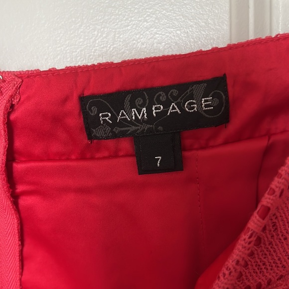 Pink lace Rampage skirt, size 7 - Picture 4 of 4